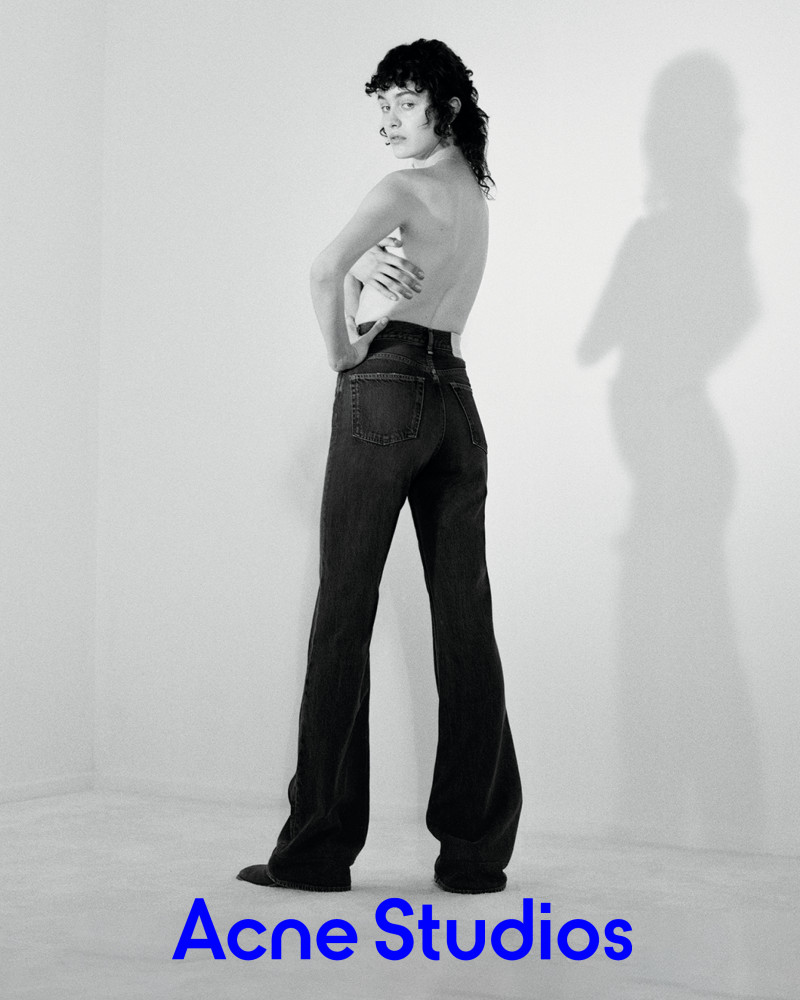 Acne FW21 image-3