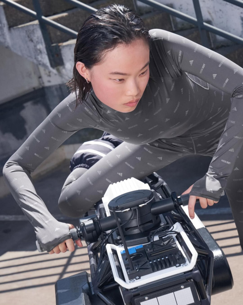 ADIDAS X MOON BOOTS image-7