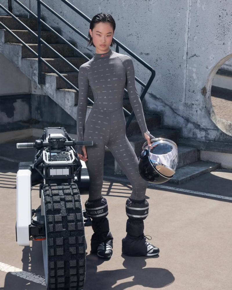 ADIDAS X MOON BOOTS image-5