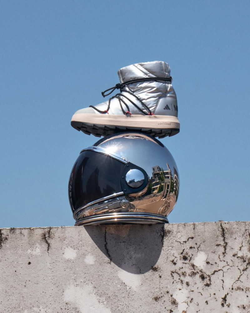 ADIDAS X MOON BOOTS image-13