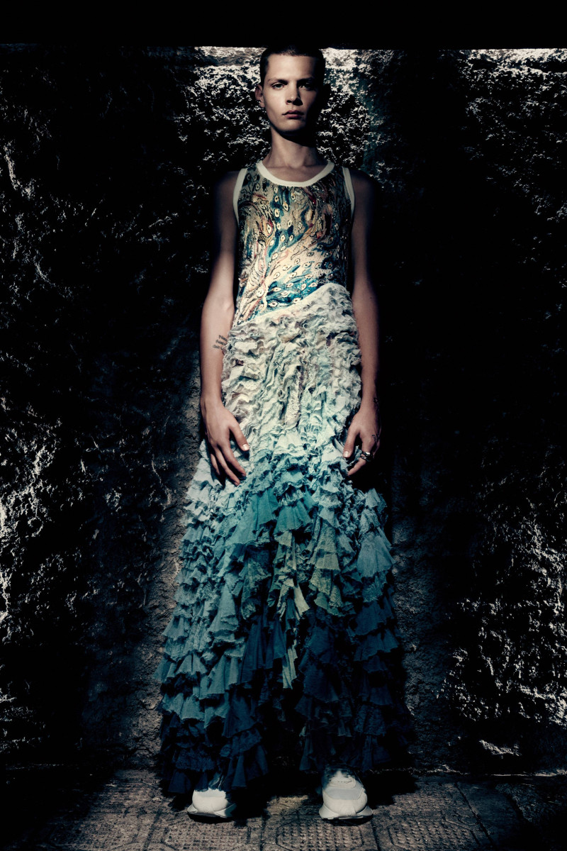 Alexander McQueen Menswear SS22 image-0