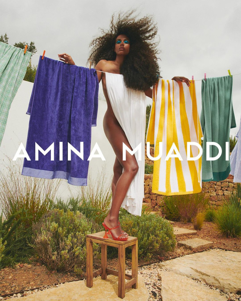 Amina Muaddi image-2