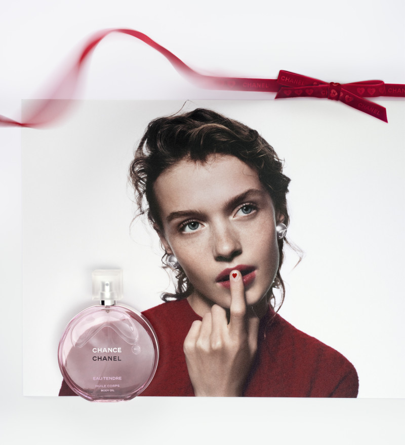 Chanel Beauty image-0