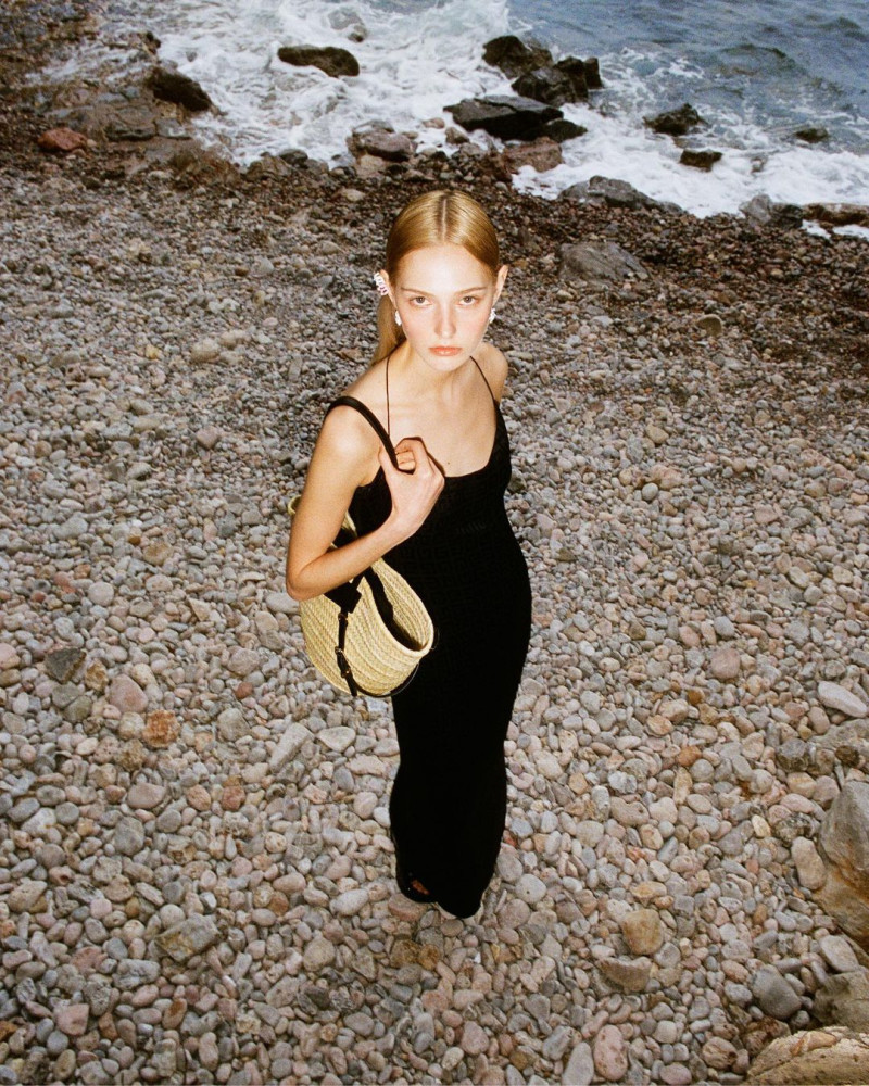 Givenchy Plage image-2