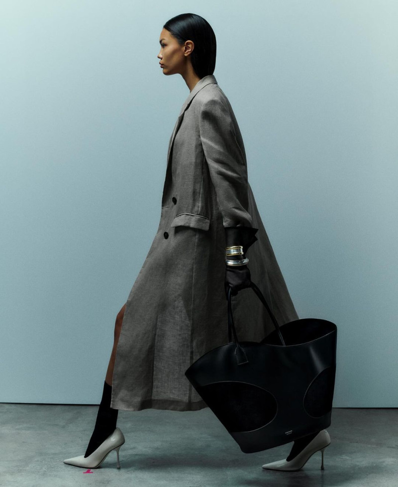 Harper's Bazaar image-4