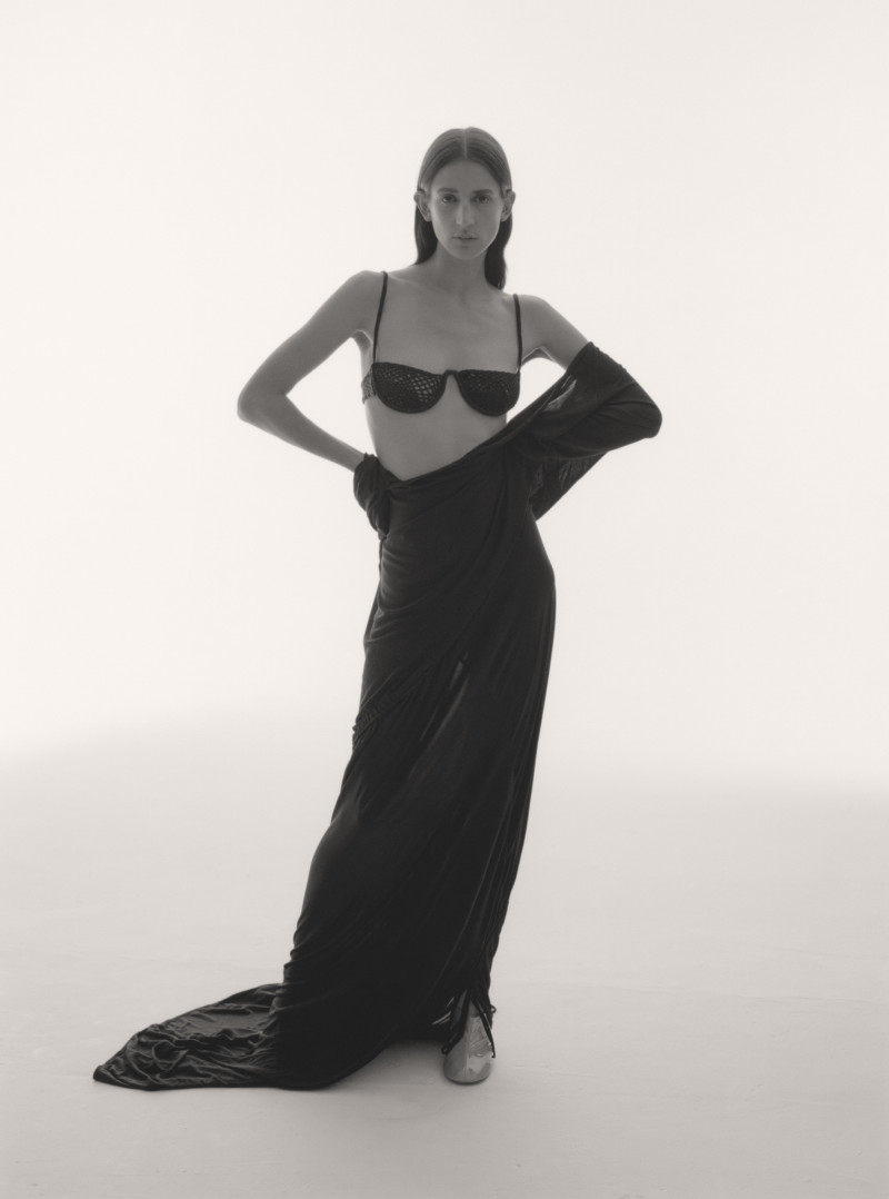 Hot Hot Hot Issue 6 image-2