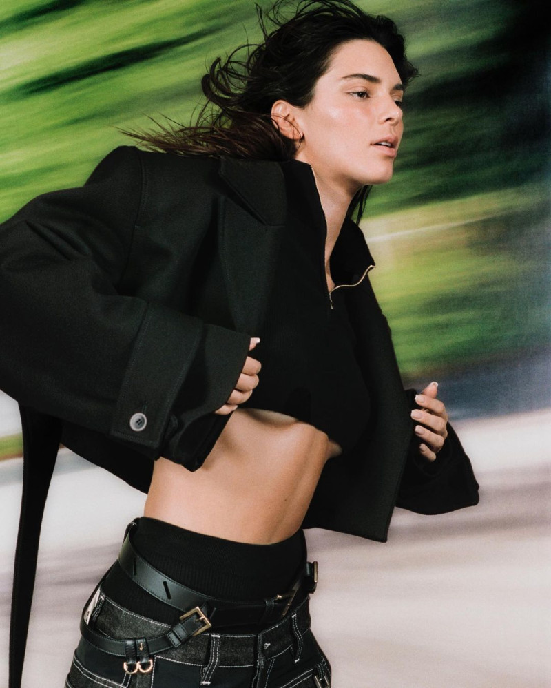 Jacquemus "La Montagne" image-6