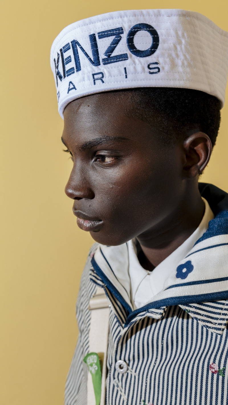 KENZO MEN SS23 BACKSTAGE & LINE UP image-2