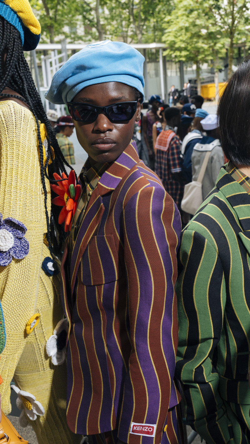 KENZO MEN SS23 BACKSTAGE & LINE UP image-3