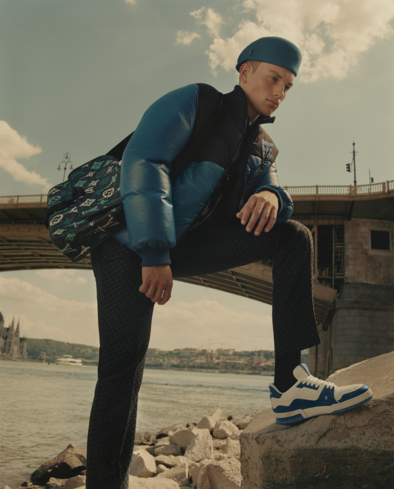 Louis Vuitton image-2