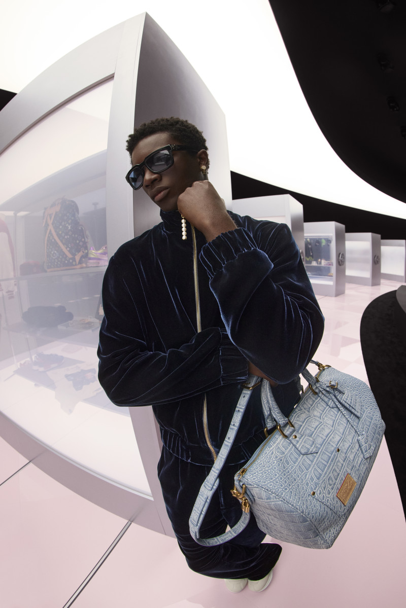 Louis Vuitton image-4