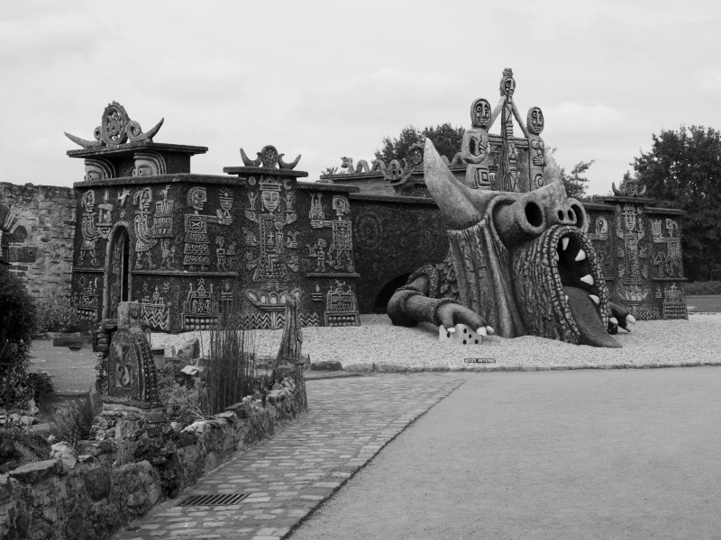 Pleasure Garden Issue 3 image-6