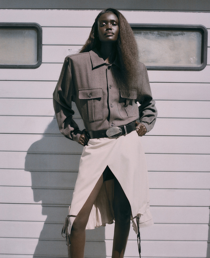 PRESENT SPACE image-9