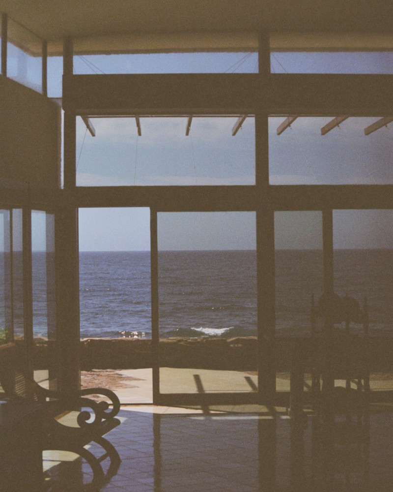 Saint Laurent image-0