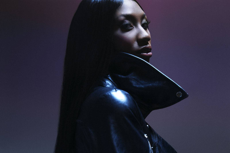 Vogue France Nov21 image-3
