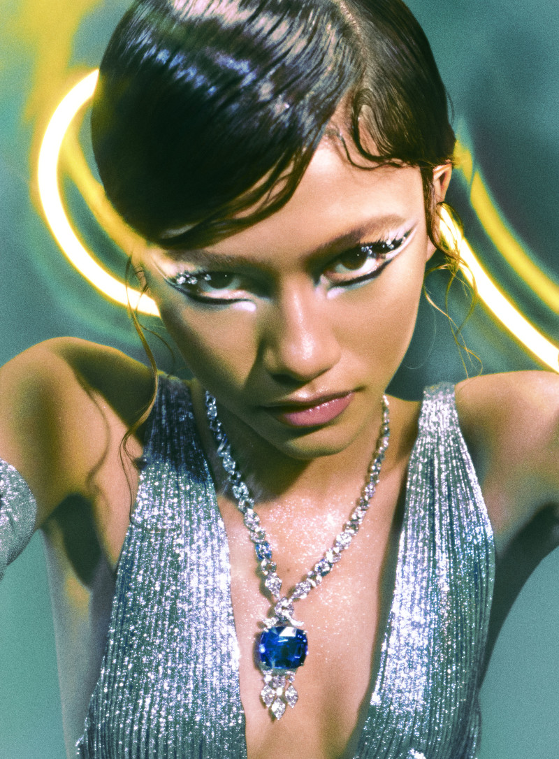 VOGUE ITALIA JULY 22 image-4