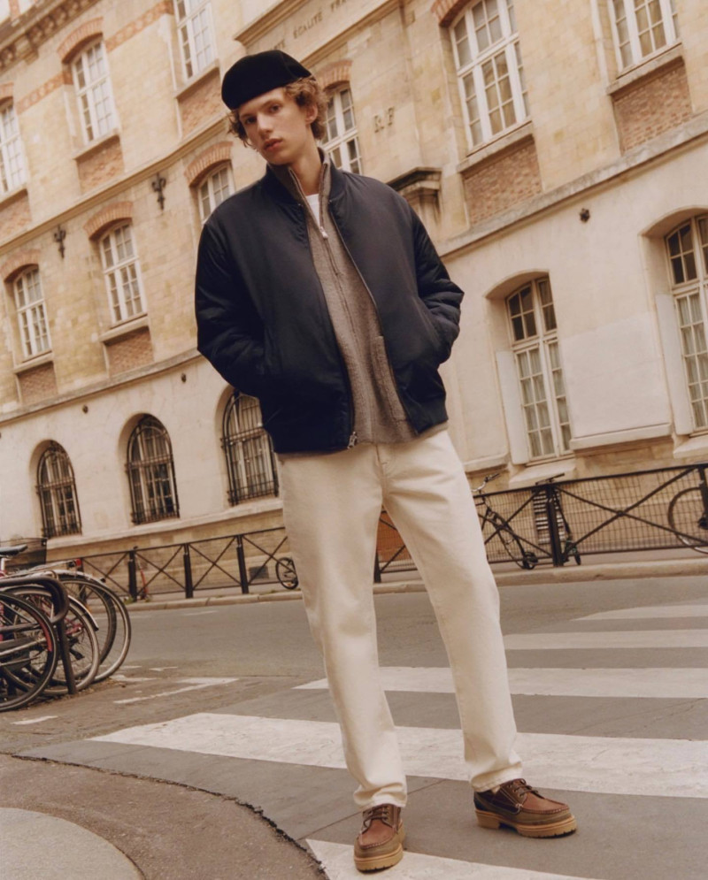 Zara Man S22 image-1